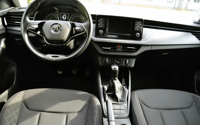 Skoda Scala cena 51000 przebieg: 133900, rok produkcji 2020 z Luboń małe 352